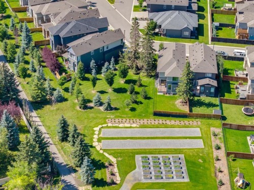 69 Shawnee Green Sw, Calgary, AB -  With View