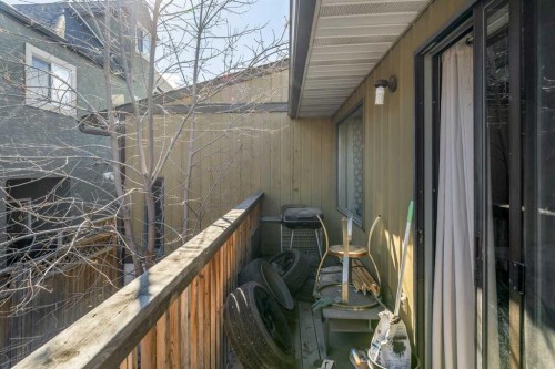 423 10 Avenue Ne, Calgary, AB - Outdoor