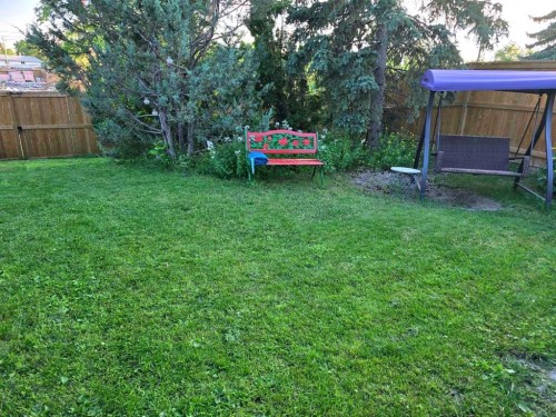 39 34 Avenue Sw, Calgary, AB - Outdoor