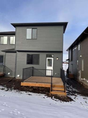25 Setonvista Gate Se, Calgary, AB - Outdoor With Exterior