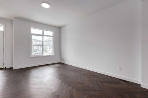 62 Agate Road, Cochrane, AB - Indoor Photo Showing Other Room