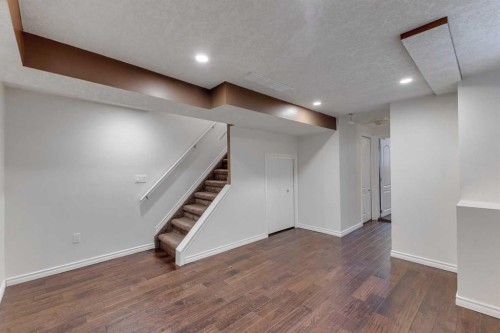 4 Mckernan Place Se, Calgary, AB - Indoor