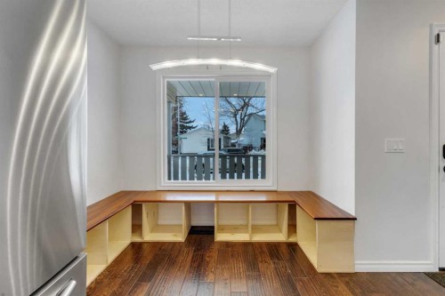 4 Mckernan Place Se, Calgary, AB - Indoor