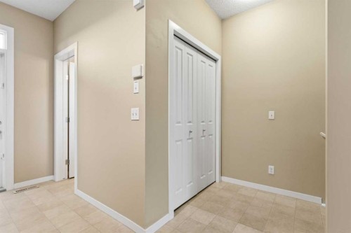 172 New Brighton Point Se, Calgary, AB - Indoor Photo Showing Other Room