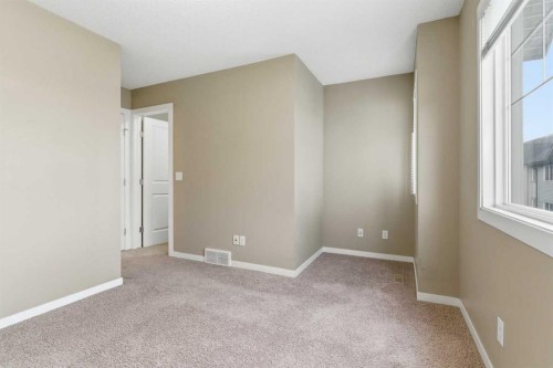 172 New Brighton Point Se, Calgary, AB - Indoor Photo Showing Other Room