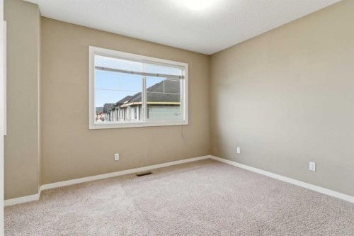 172 New Brighton Point Se, Calgary, AB - Indoor Photo Showing Other Room