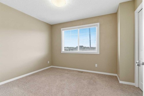 172 New Brighton Point Se, Calgary, AB - Indoor Photo Showing Other Room