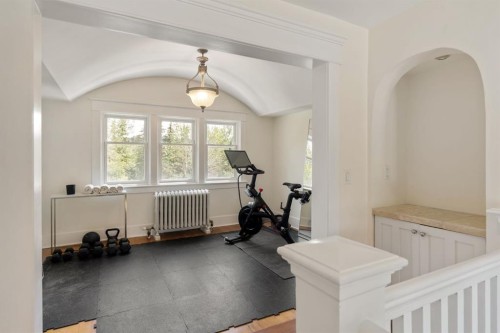 3025 Elbow Drive Sw, Calgary, AB - Indoor Photo Showing Gym Room