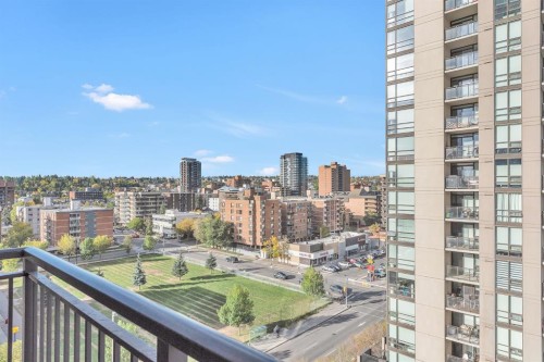 901-1118 12 Avenue Sw, Calgary, AB - Outdoor With Balcony