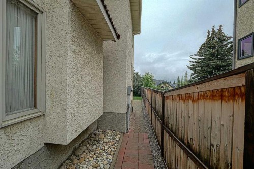 115 Strathaven Circle Sw, Calgary, AB - Outdoor With Exterior
