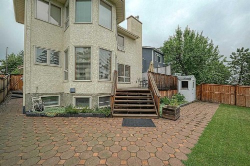 115 Strathaven Circle Sw, Calgary, AB - Outdoor