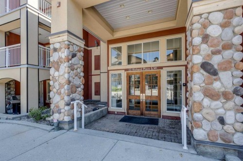 329-22 Richard Place Sw, Calgary, AB - Outdoor With Balcony