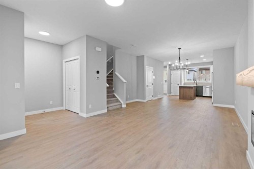 191 Belvedere Crescent Se, Calgary, AB - Indoor Photo Showing Other Room