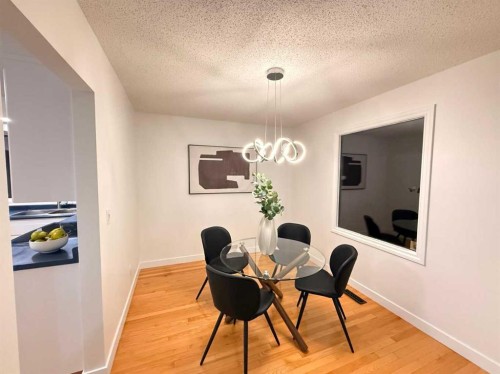 5632 Dalhousie Drive Nw, Calgary, AB - Indoor Photo Showing Dining Room