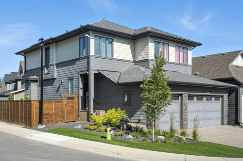 804 Shawnee Terrace Sw, Calgary, AB - Outdoor