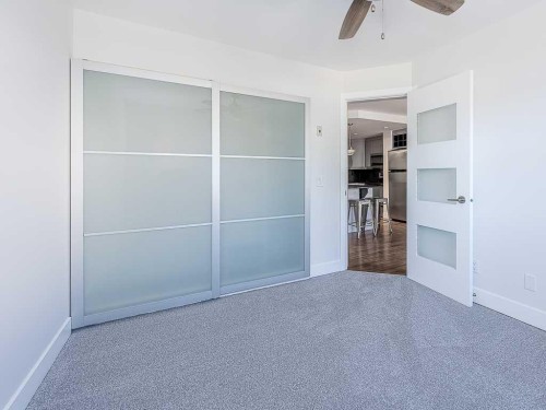 303-410 1 Avenue Ne, Calgary, AB - Indoor Photo Showing Other Room