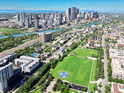 303-410 1 Avenue Ne, Calgary, AB - Outdoor With View