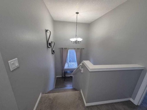422 Bridlecreek Green Sw, Calgary, AB - Indoor Photo Showing Other Room