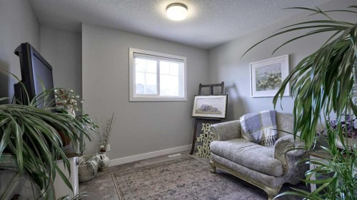 135 Reunion Loop Nw, Airdrie, AB - Indoor