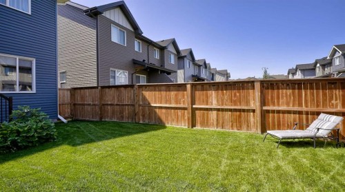135 Reunion Loop Nw, Airdrie, AB - Outdoor