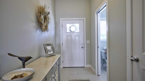 135 Reunion Loop Nw, Airdrie, AB - Indoor Photo Showing Other Room