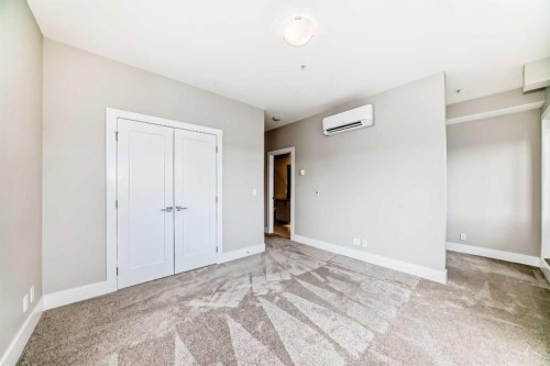115-1702 17 Avenue Sw, Calgary, AB - Indoor Photo Showing Other Room