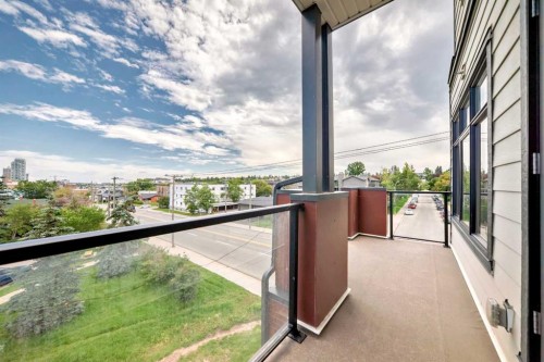 115-1702 17 Avenue Sw, Calgary, AB - Outdoor With Balcony With View