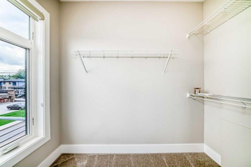 115-1702 17 Avenue Sw, Calgary, AB - Indoor With Storage