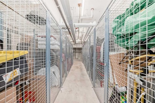 115-1702 17 Avenue Sw, Calgary, AB - Indoor Photo Showing Other Room