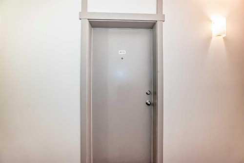 4513-4641 128 Avenue Ne, Calgary, AB - Indoor Photo Showing Other Room