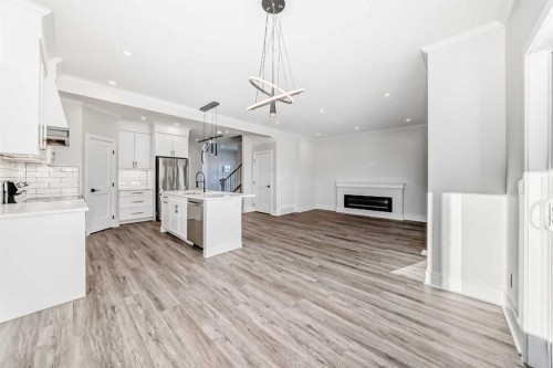 27 Williams Avenue, Olds, AB - Indoor Photo Showing Kitchen