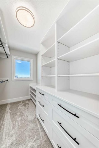 27 Williams Avenue, Olds, AB - Indoor With Storage