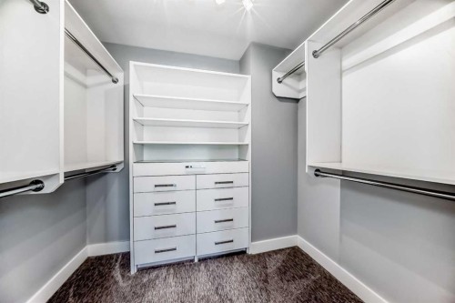 2414 31 Avenue Sw, Calgary, AB - Indoor