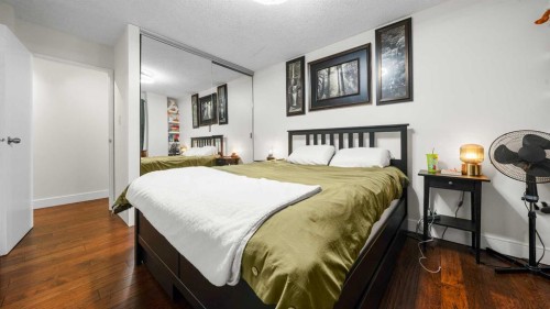 105-1320 12 Avenue Sw, Calgary, AB - Indoor Photo Showing Bedroom