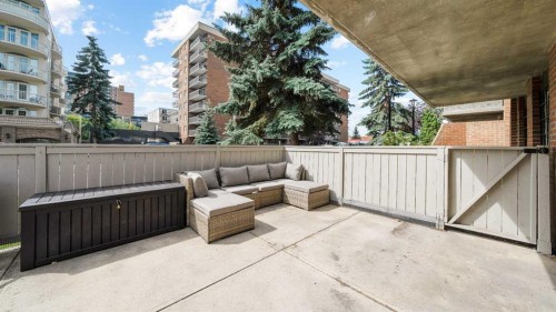 105-1320 12 Avenue Sw, Calgary, AB - Outdoor