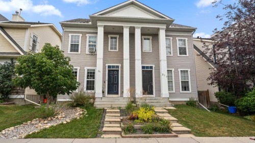 221 Elgin Place Se, Calgary, AB - Outdoor With Facade