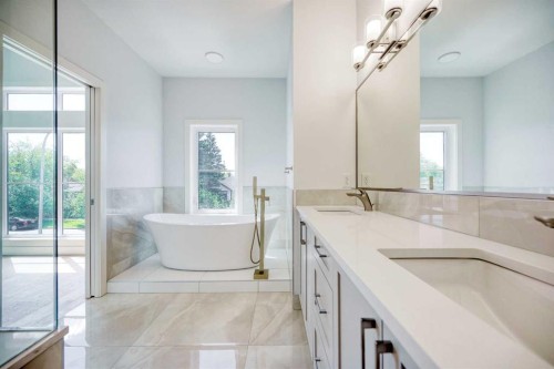 2006 26A Street Sw, Calgary, AB - Indoor Photo Showing Bathroom