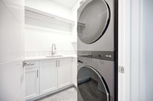 2006 26A Street Sw, Calgary, AB - Indoor Photo Showing Laundry Room