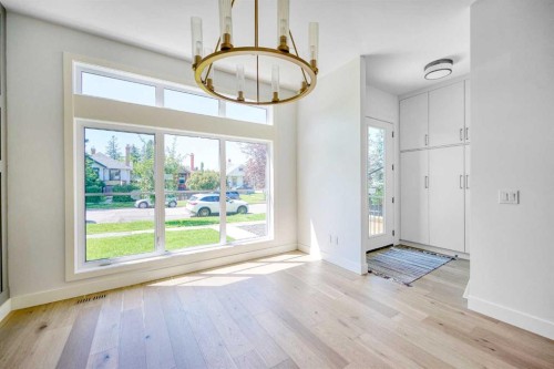 2006 26A Street Sw, Calgary, AB - Indoor Photo Showing Other Room