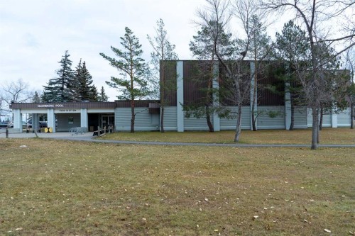 4023 16A Street Sw, Calgary, AB - Outdoor