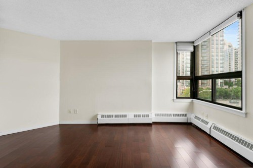 402-1202 13 Avenue Sw, Calgary, AB - Indoor Photo Showing Other Room