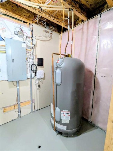 187 Evansborough Way Nw, Calgary, AB - Indoor Photo Showing Basement