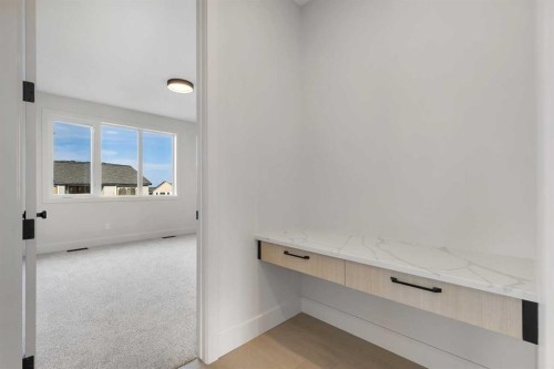 336 Normandy Drive Sw, Calgary, AB - Indoor Photo Showing Other Room