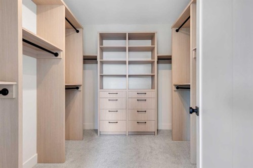 336 Normandy Drive Sw, Calgary, AB - Indoor