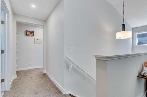 99 Legacy Glen Terrace Se, Calgary, AB - Indoor Photo Showing Other Room