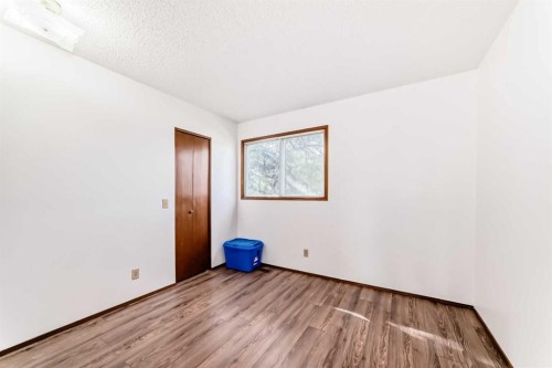 6203 Rundlehorn Drive Ne, Calgary, AB - Indoor Photo Showing Other Room