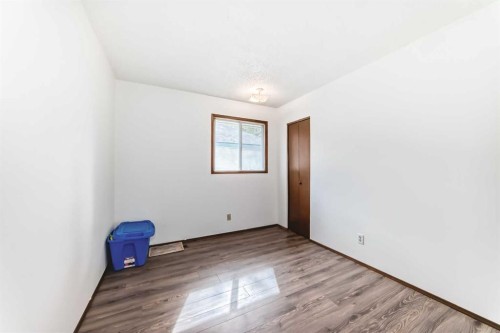 6203 Rundlehorn Drive Ne, Calgary, AB - Indoor Photo Showing Other Room