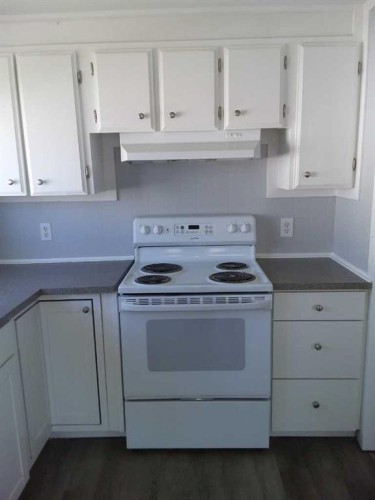 129 Sunset Way Ne, High River, AB 