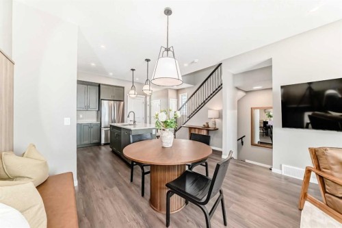 1014 Sawgrass Link Nw, Airdrie, AB - Indoor Photo Showing Dining Room