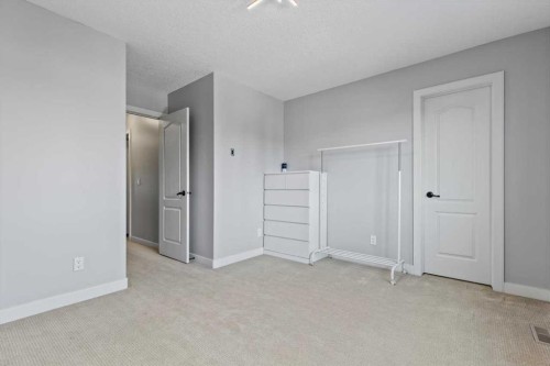13 Sage Hill Landing Nw, Calgary, AB - Indoor Photo Showing Other Room